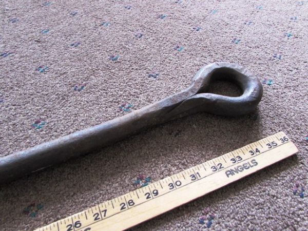 LARGE HAND FORGED GRAB HOOK 