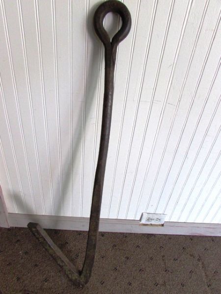 LARGE HAND FORGED GRAB HOOK 