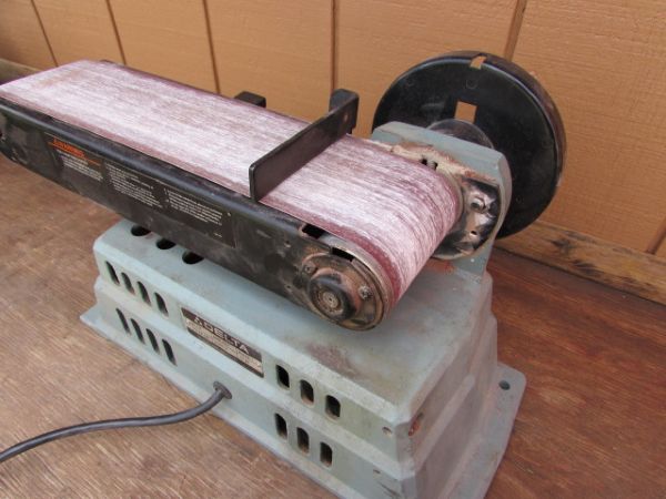 VERY NICE DELTA 4 BELT SANDER