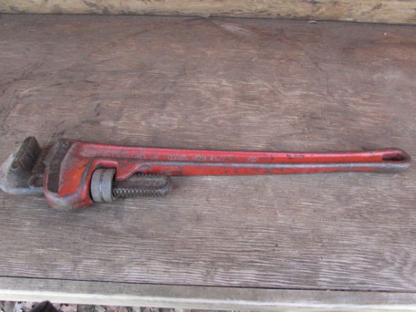 HEAVY DUTY 24 RIGID PIPE WRENCH