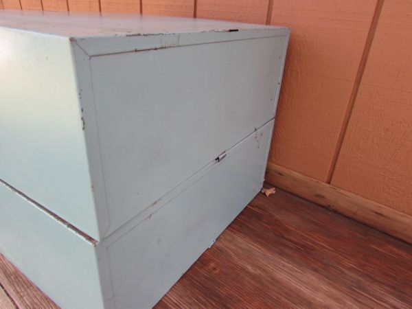 FOUR DRAWER STEELMASTER CABINET 