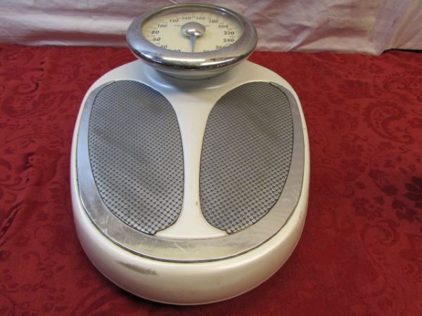 HEALTH-O-METER LARGE DIAL SCALE