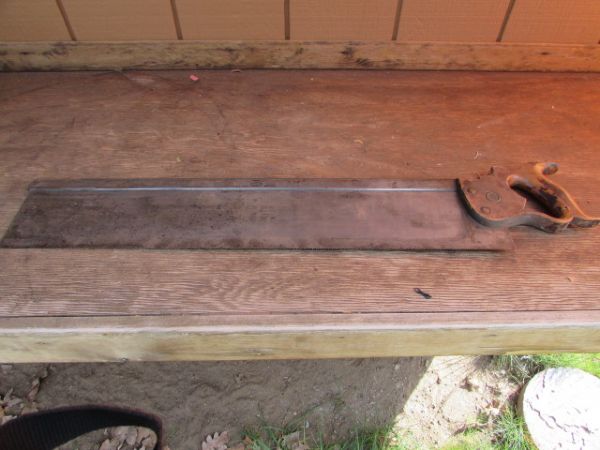 VINTAGE MITER BOX WITH SAW