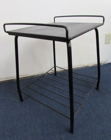 BLACK METAL TABLE