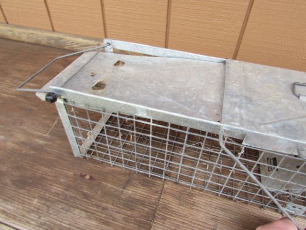 SMALL LIVE ANIMAL TRAP