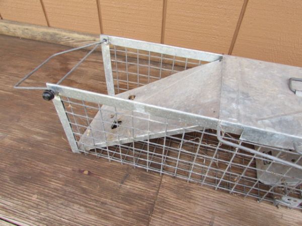 SMALL LIVE ANIMAL TRAP