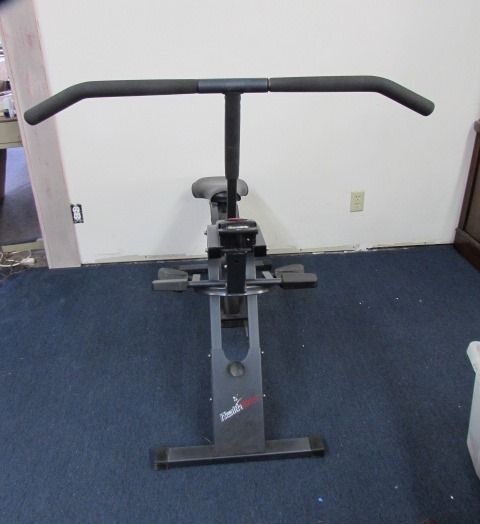 HEALTH RIDER TOTAL BODY AEROBIC FITNESS BIKE.