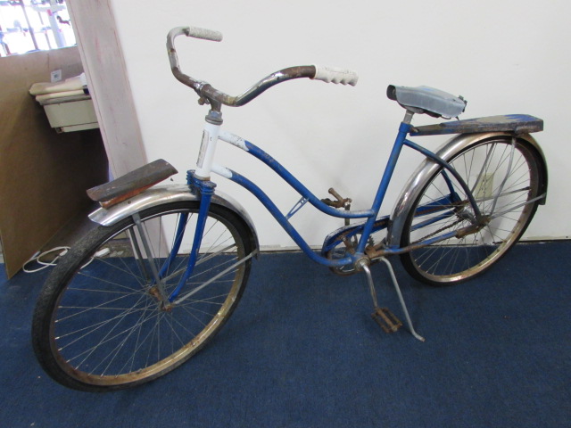 Lot Detail - VERY COLLECTIBLE FIRESTONE 500 BICYCLE