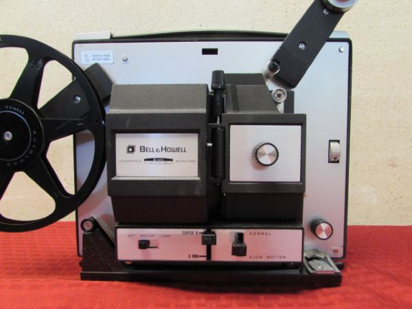 BELL & HOWELL 8mm & SUPER-8 PROJECTOR