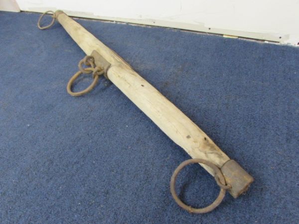 GREAT WESTERN DÉCOR - ANTIQUE WOOD & FORGED IRON YOKE 