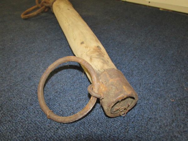 GREAT WESTERN DÉCOR - ANTIQUE WOOD & FORGED IRON YOKE 