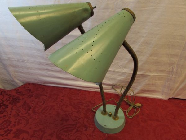 COOL INDUSTRIAL MID CENTURY MODERN DOUBLE HEADED GOOSE NECK LAMP WITH CONE SHADES 