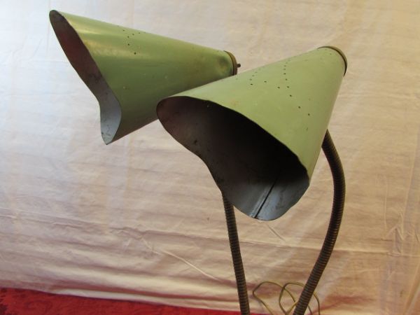 COOL INDUSTRIAL MID CENTURY MODERN DOUBLE HEADED GOOSE NECK LAMP WITH CONE SHADES 