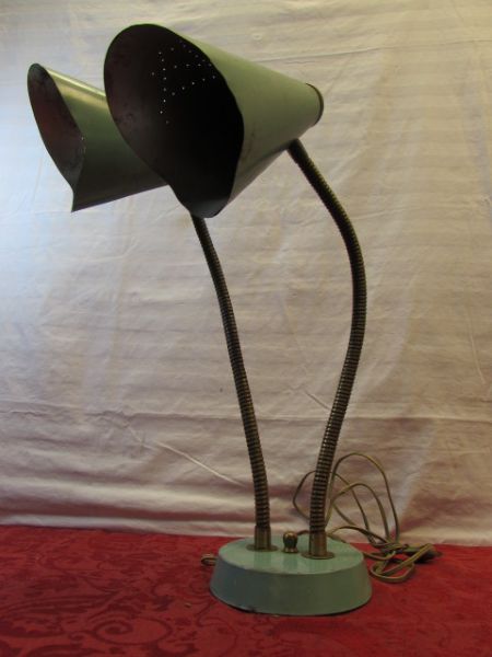 COOL INDUSTRIAL MID CENTURY MODERN DOUBLE HEADED GOOSE NECK LAMP WITH CONE SHADES 