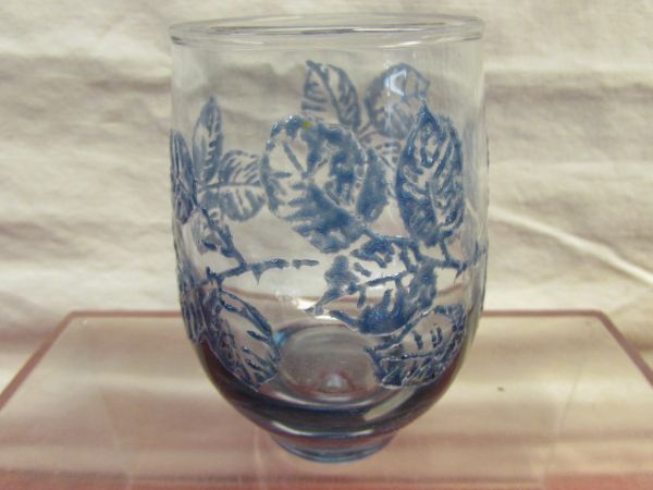 BEAUTIFUL BLUE - STAINED GLASS, BEVELLED GLASS TRAY, NIB  LIBBY GLASSES, DERWOOD BOWL & MORE