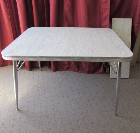 RETRO KITCHEN TABLE WITH  LEAF