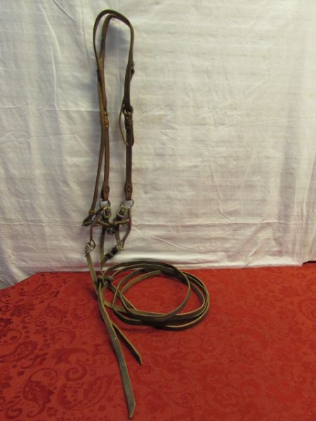 LEATHER SNAFFLE BRIDLE & REINS