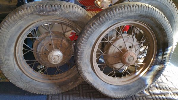 THREE WIRE WHEELS & TIRES - EARLY FORD 