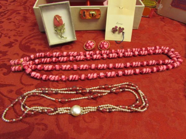 FOR YOU MOM - JEWELERY BOX, VINTAGE JEWELRY & BUREAU SCARF, ROSE BROOCHES, NEW AVON BEAUTY DUST & MORE