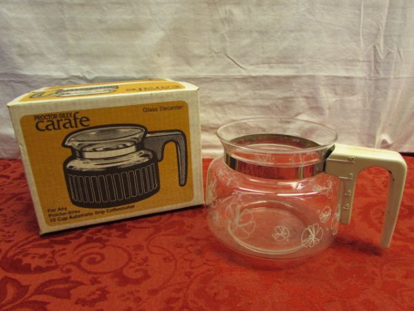 COFFEE COLLECTIBLES-SAMBO'S THERMOS & MUGS, BRIM, CORNING & BRAND WARE CARAFES & MORE 