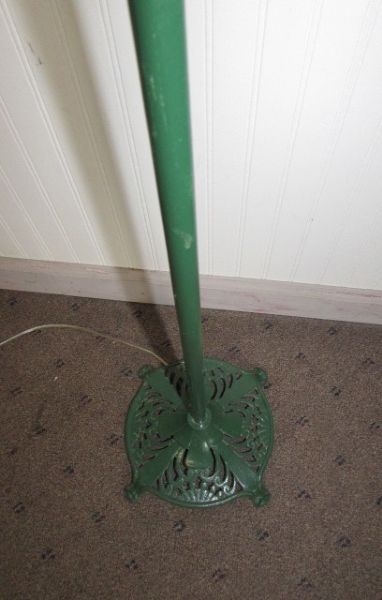 ANTIQUE FLOOR LAMP WITH ORNATELY SCUPTED METAL BASE