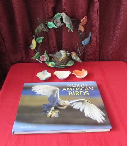 BEAUTIFUL BIRD COFFEE TABLE BOOK, WREATH &  LITTLE CERAMIC BIRDS