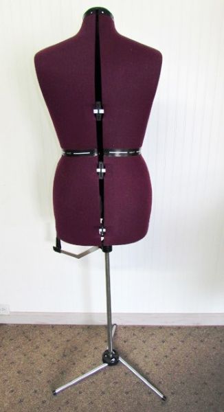 DRITZ MY DOUBLE ADJUSTABLE DRESS FORM ON STAND