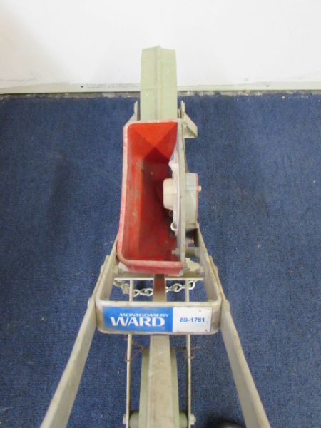 MONTGOMERY WARD'S PRECISION GARDEN SEEDER