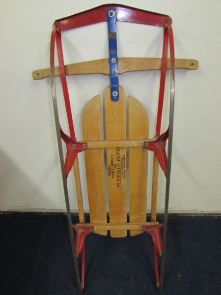 IT WILL SNOW EVENTUALLY!  VINTAGE FLEXIBLE FLYER YANKEE CLIPPER SLED