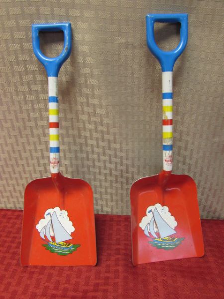 TWO 1940-1950'S METAL CHILDS SAND SHOVELS