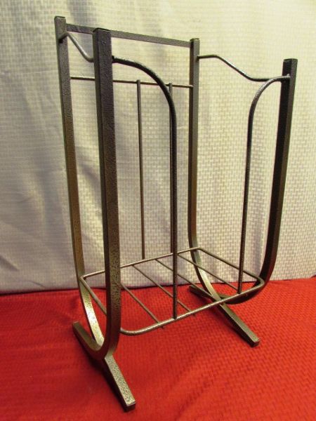 VERSATILE METAL RACK FOR TOWELS, FIRE WOOD, MAGAZINES OR . . . . .?