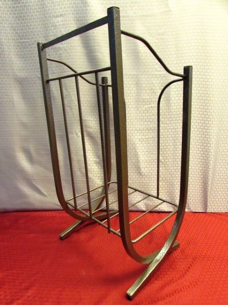 VERSATILE METAL RACK FOR TOWELS, FIRE WOOD, MAGAZINES OR . . . . .?