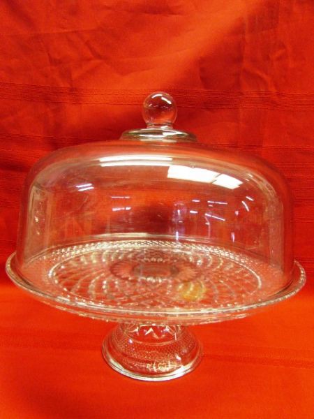 BEAUTIFUL VINTAGE WEXFORD PRESSED GLASS!   NIB FOOTED CAKE PLATE W/DOME, PITCHER, GLASSES & CANISTER 