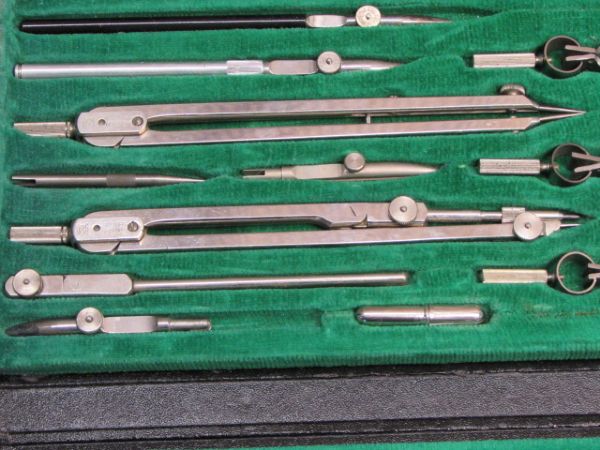 VINTAGE ALCO UNIVERSAL 12 PIECE DRAFTING SET IN CASE-VERY GOOD CONDITION!