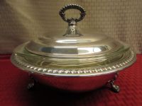 ELEGANT SHEFFIELD CO. SILVER PLATE WARMING DISH WITH PYREX BOWL INSERT 