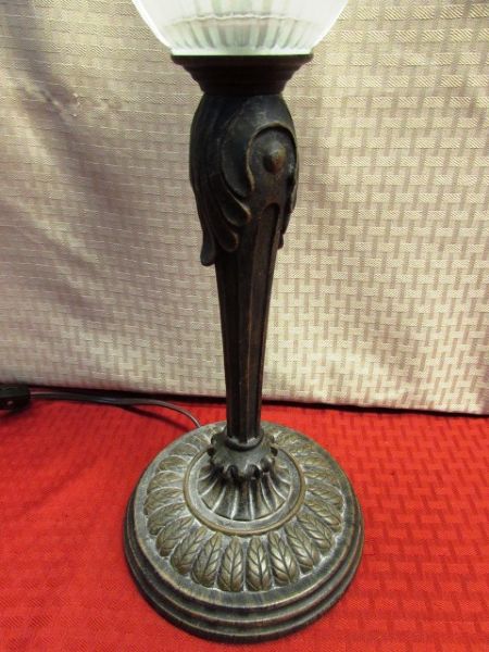 GORGEOUS TABLE LAMP WITH ANTIQUED BRONZE FINISH  METAL BASE AND FROSTED GLASS GLOBE