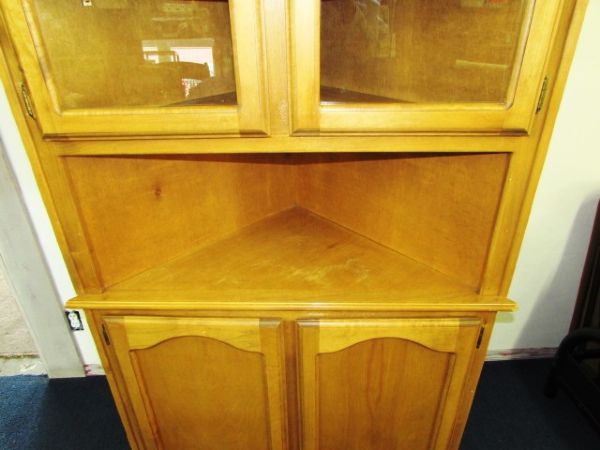 LOVELY CORNER HUTCH -DISPLAY & STORAGE