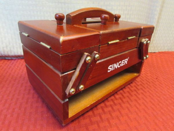 VINTAGE SINGER SEWING CADDY, WOVEN SEWING BASKET, WOOD SPOOL THREAD, BUTTONS & MORE