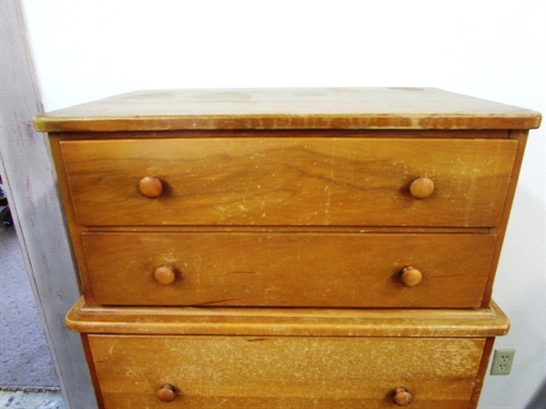 NICE VINTAGE MAPLE DECK CHEST/DRESSER