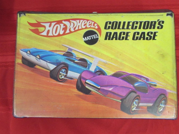 HOT WHEELS CORVETTE, CAMARO'S, TRANS AM'S, TRUCKS & CARRYING CASES