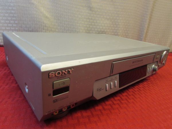 SONY SLV-N80 VCR