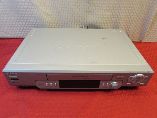 SONY SLV-N80 VCR