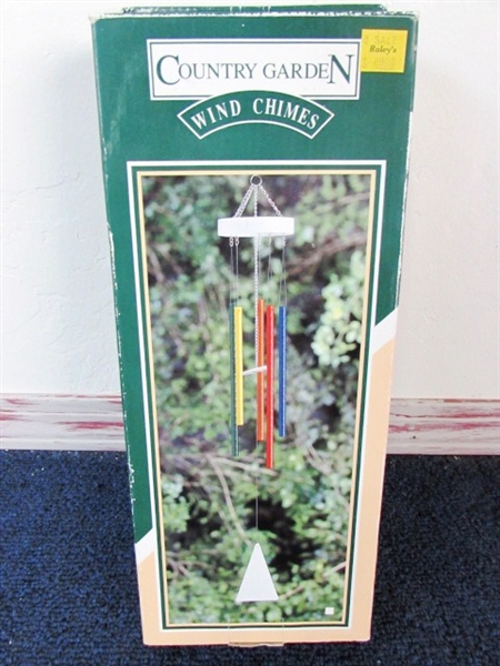 FOR YOUR GARDEN - BIRD BATH, FLOWER POT, WIND CHIME, PRUNERS & CLIPPERS