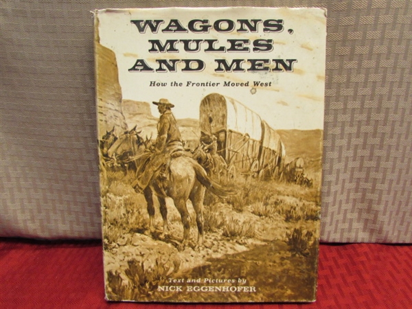 WONDERFUL ANTIQUE & VINTAGE BOOKS - 1906 EDITION OF HUNTERS & TRAPPERS GUIDE, HISTORY OF THE PACIFIC NORTHWEST & MORE