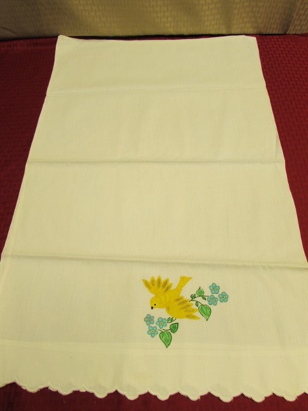 FOUR NEVER USED LOVELY VINTAGE PILLOW CASES WITH HANDMADE LACE DETAILS & EMVORIDERY PAINT DESIGNS