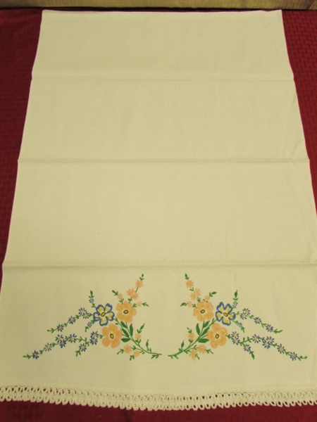 FOUR NEVER USED LOVELY VINTAGE PILLOW CASES WITH HANDMADE LACE DETAILS & EMVORIDERY PAINT DESIGNS