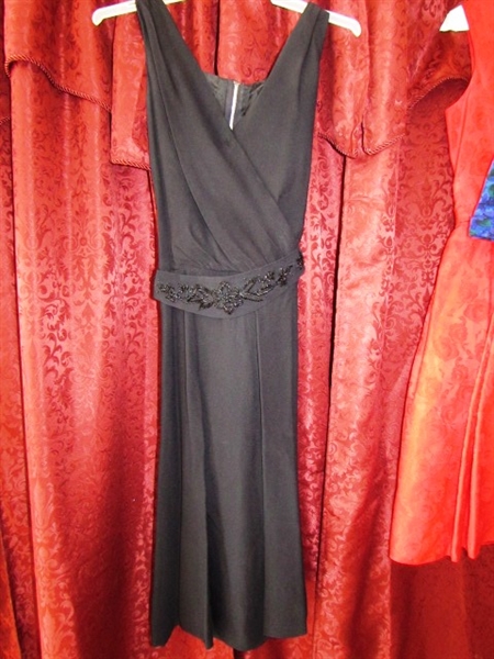 A DRESS FOR EVERY OCCASION - 10 BEAUTIFUL VINTAGE DRESSES, A NIGHTY & HAT