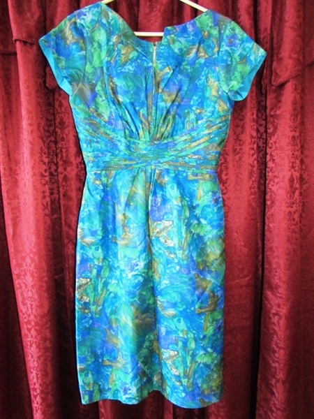 A DRESS FOR EVERY OCCASION - 10 BEAUTIFUL VINTAGE DRESSES, A NIGHTY & HAT