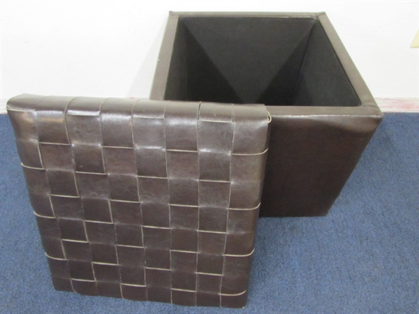 NICE OTTOMAN STORAGE CUBE 