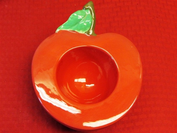 RED DELICOUS - LIFE SAVERS LIMITED EDITION CANDY DISH, APPLE BASKET TEA POT, APPLE SERVING BOWL & NEW APRON